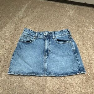 Viral pacsun mini skirt